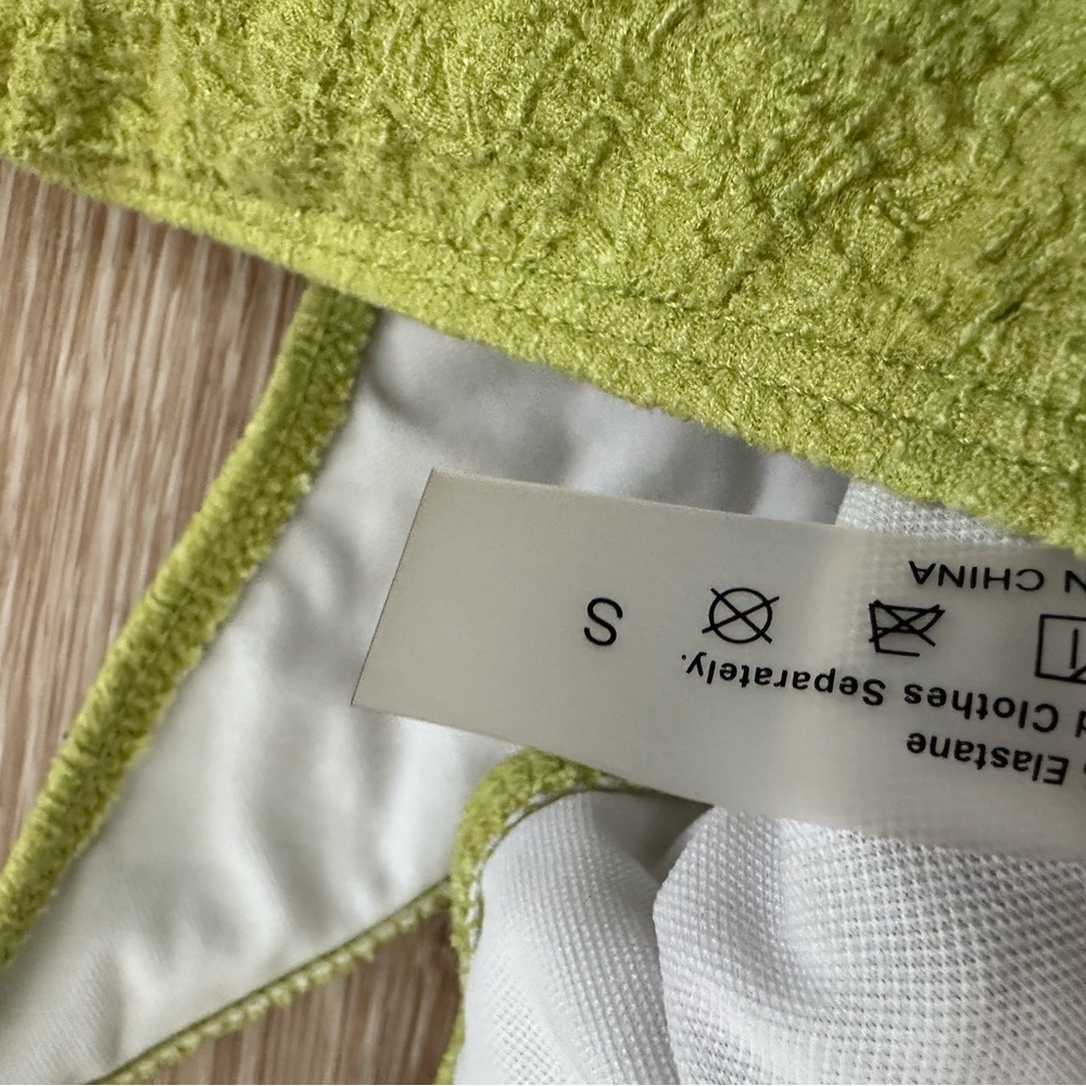 Green Textured Bikini Set - Picture 3 of 3